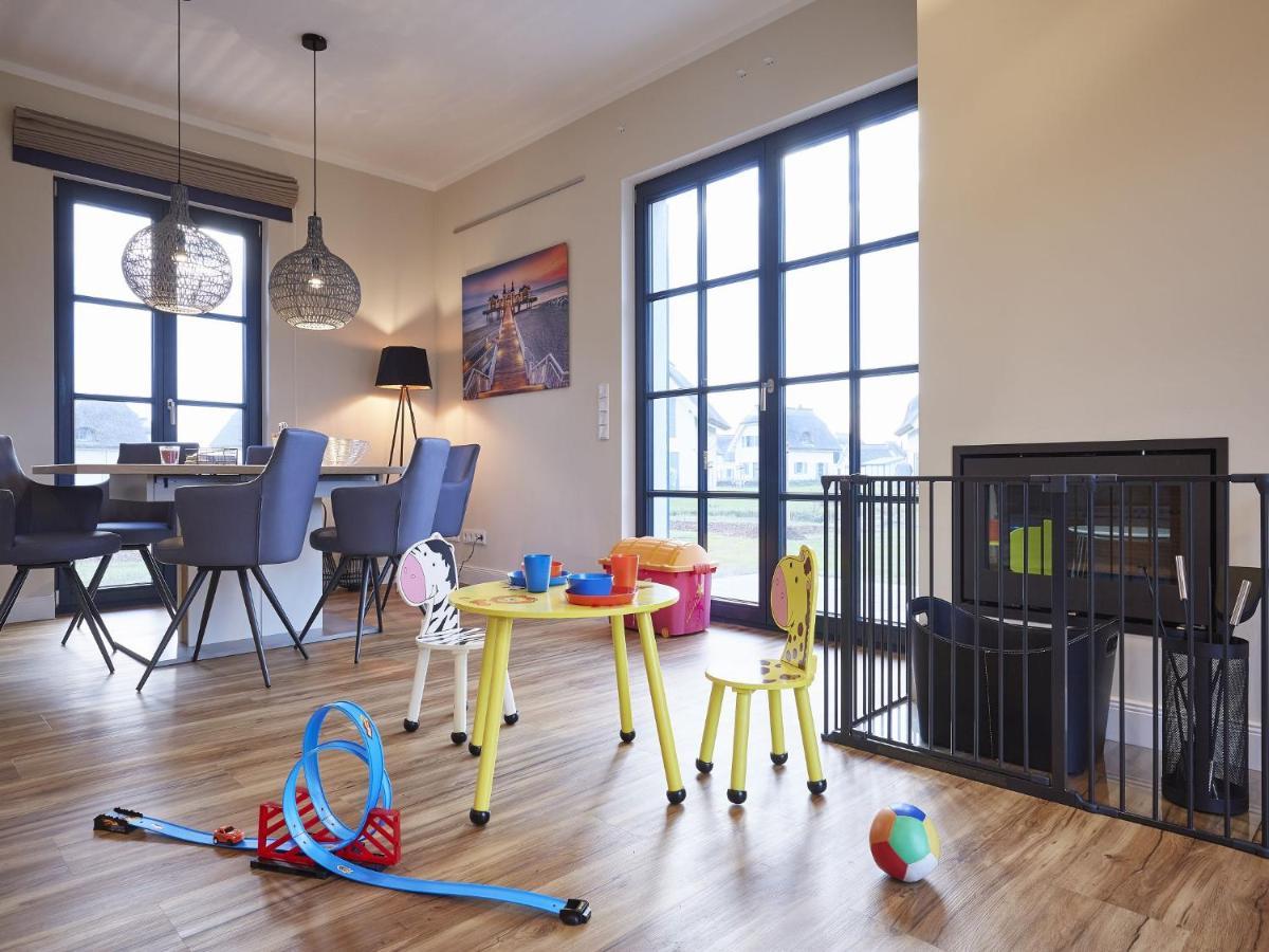 Reetland Am Meer - Premium Reetdachvilla Mit 3 Schlafzimmern, Sauna, Kamin Und Massagesessel F05 Dranske Esterno foto